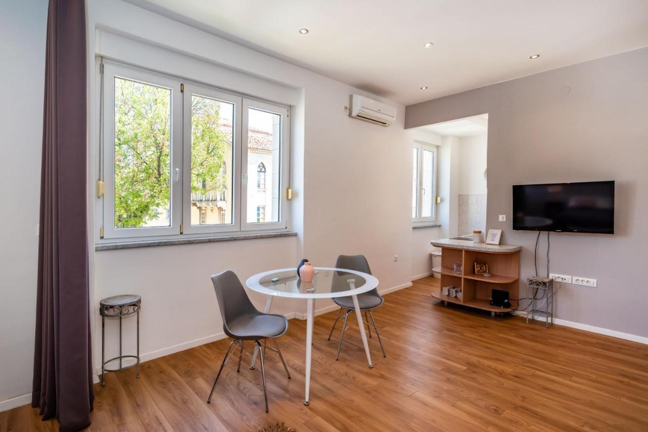 Studio Apartment Jader Zara Esterno foto