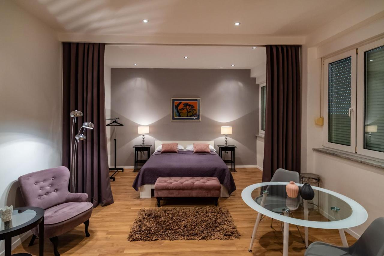 Studio Apartment Jader Zara Esterno foto